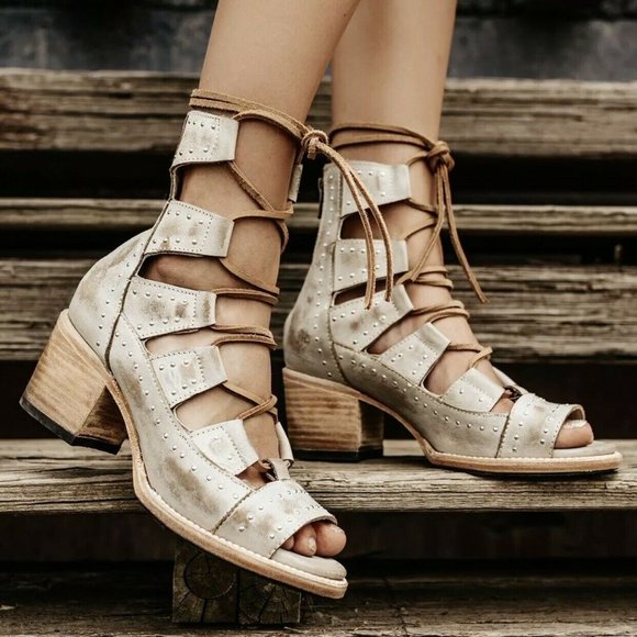 Freebird by Steven Shoes - NEW FREEBIRD BY STEVEN HAZEL ICE DISTRESSED SANDAL